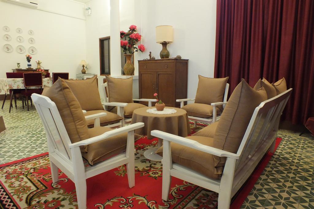 Avalon Residence Savannakhet Esterno foto