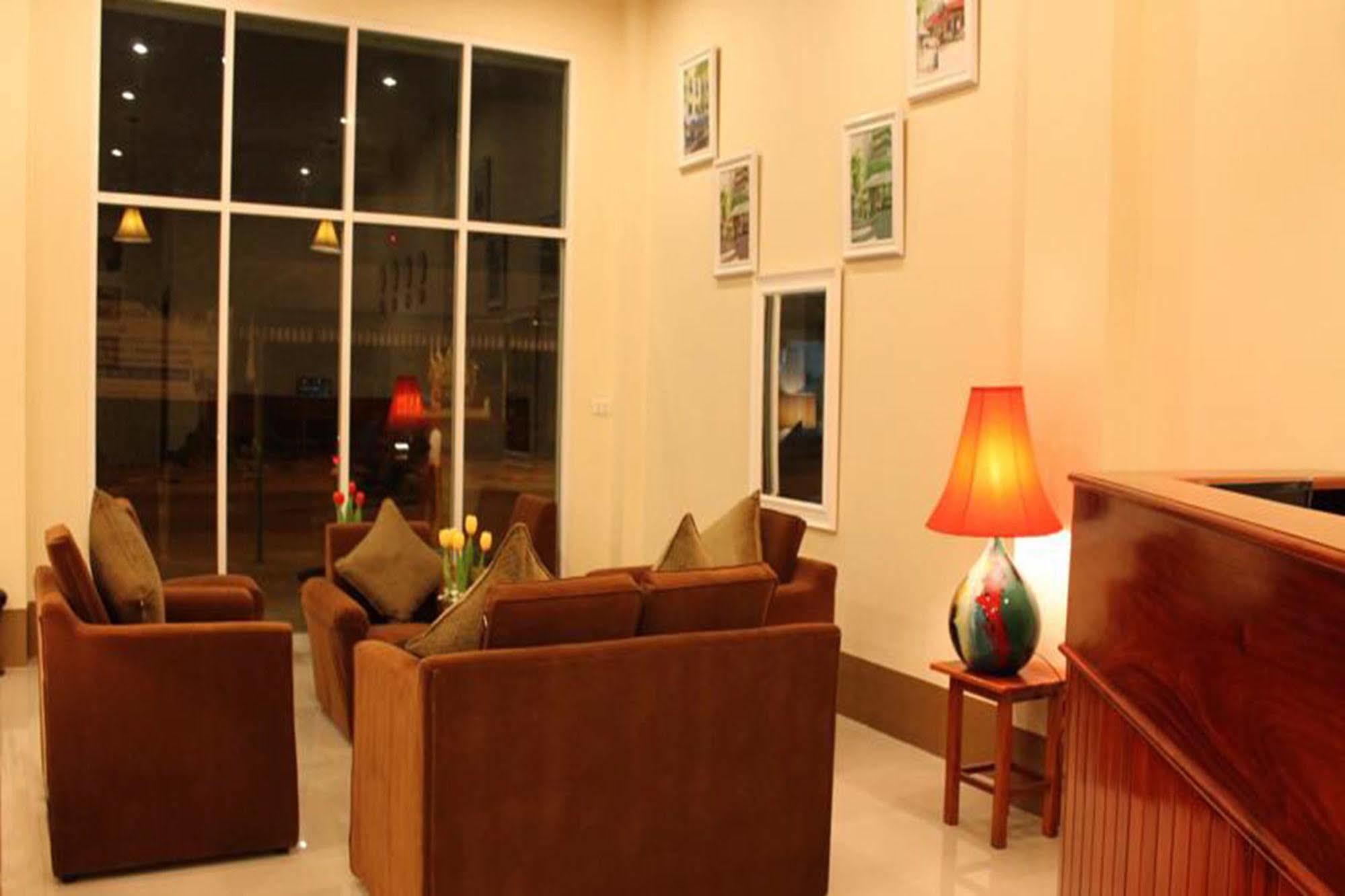 Avalon Residence Savannakhet Esterno foto