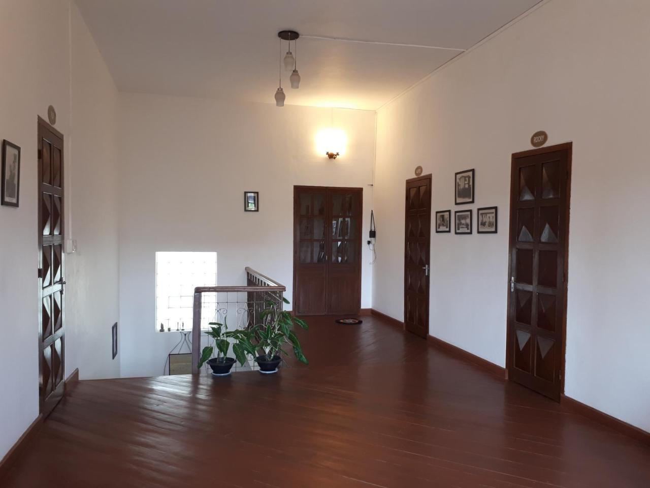 Avalon Residence Savannakhet Esterno foto