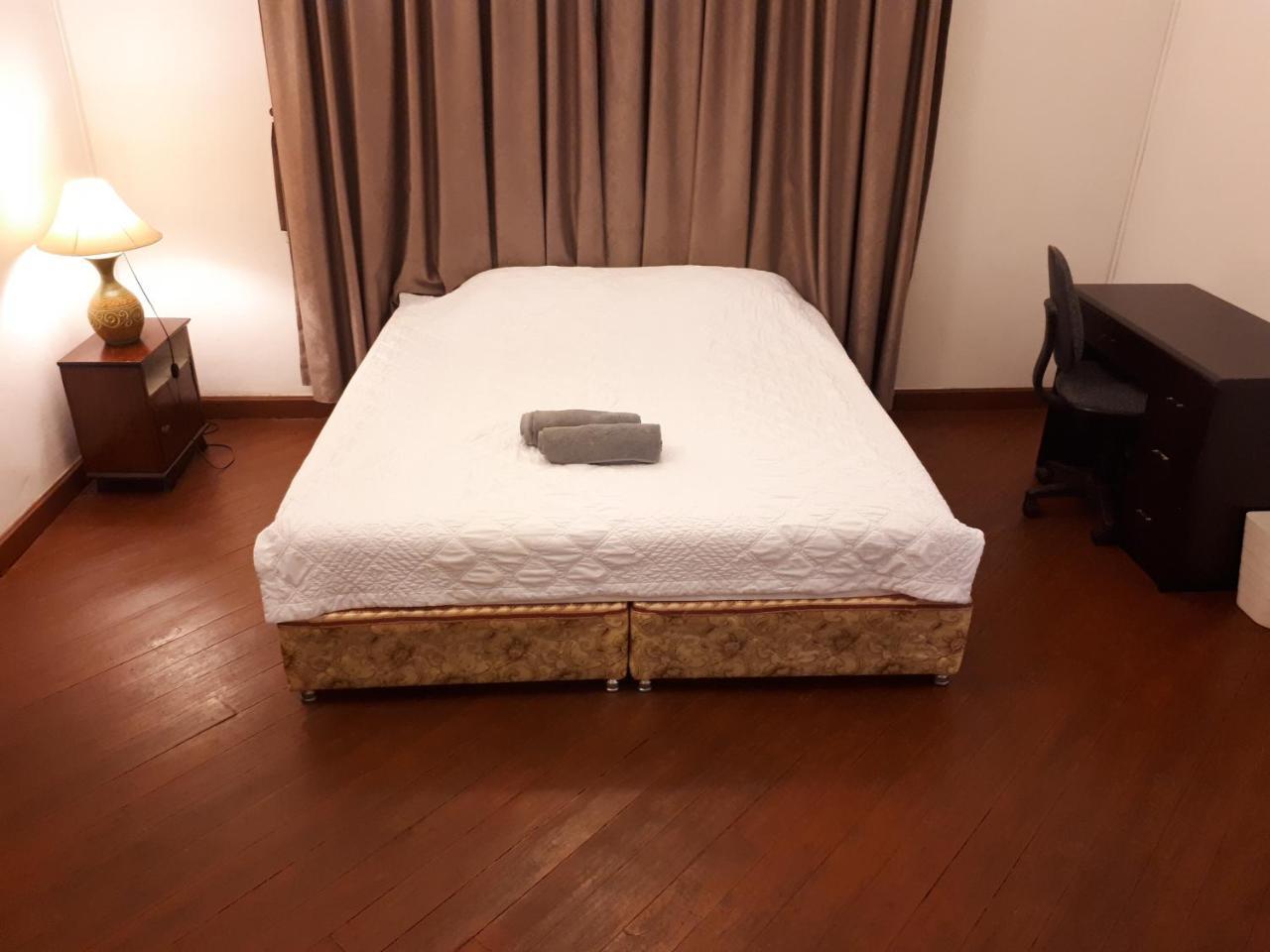 Avalon Residence Savannakhet Esterno foto